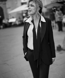 Katianacarter.shop13e7a09eb2 3