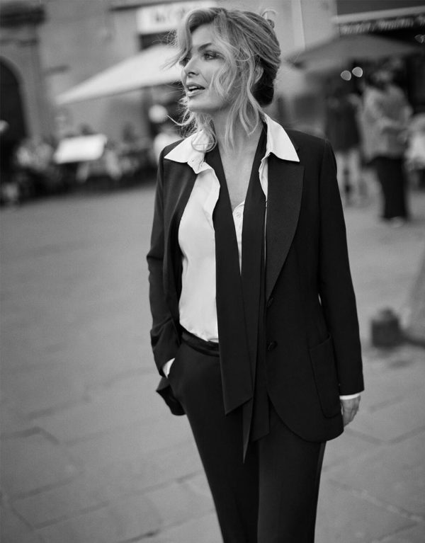 Katianacarter.shop13e7a09eb2 3