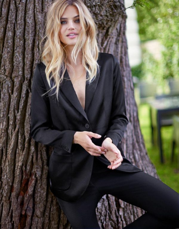 Katianacarter.shop19b6cf4c1f 1