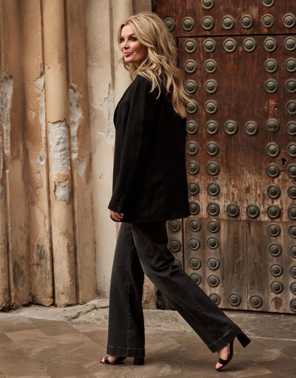 Katianacarter.shop5c2f9918e6 1