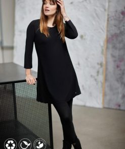 Katianacarter.shop8f14e80c03 3